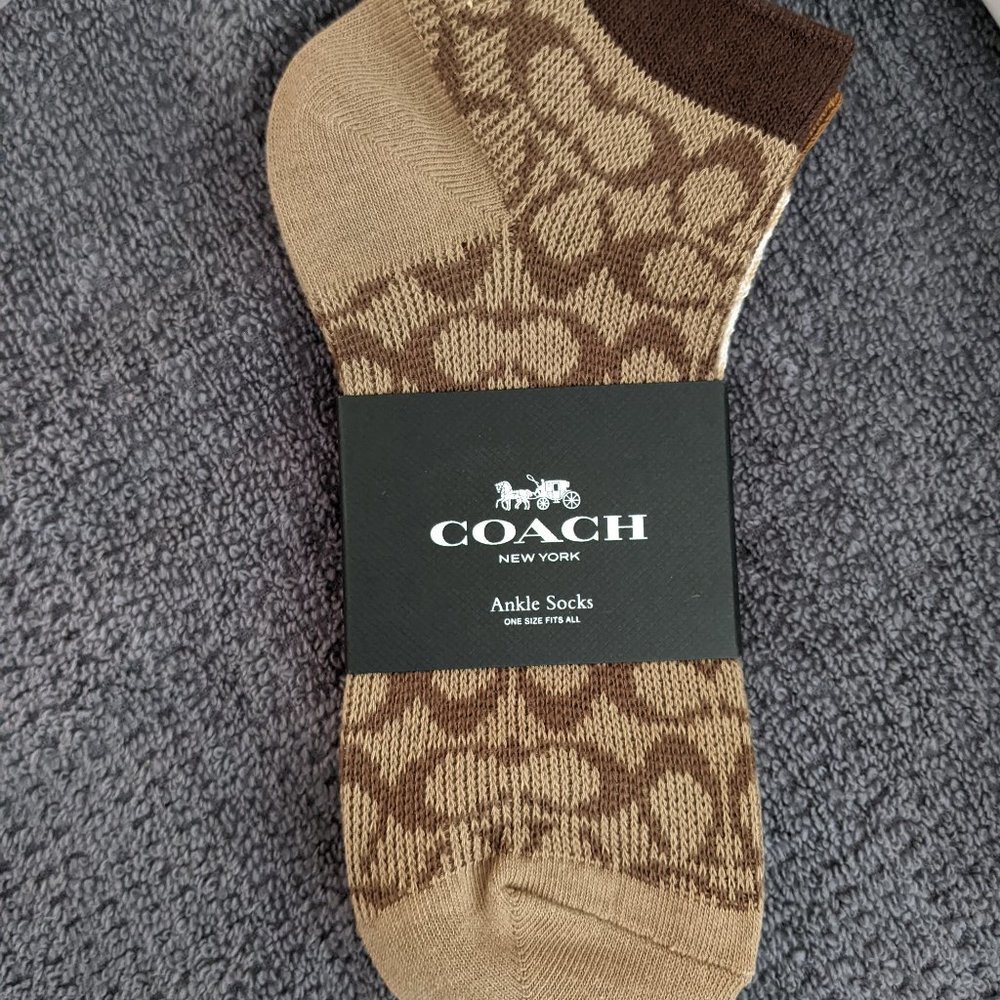NEW 2 Pairs COACH Women's Socks